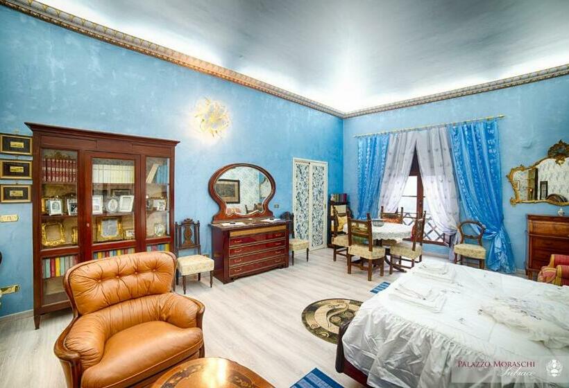 צימר Palazzo Moraschi Subiaco