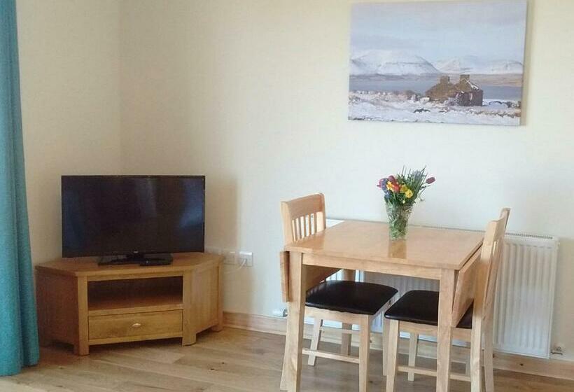 Fara 2 Room, 1 Bedroom B&b Private Suite