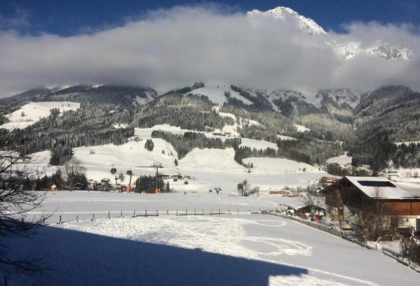 هتل Stockingbauer