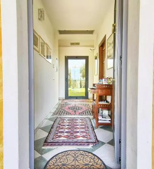 A Villa Ada B&b