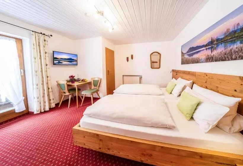 ユースホステル Frühstückspension Gästehaus Zum Weissen Rössl