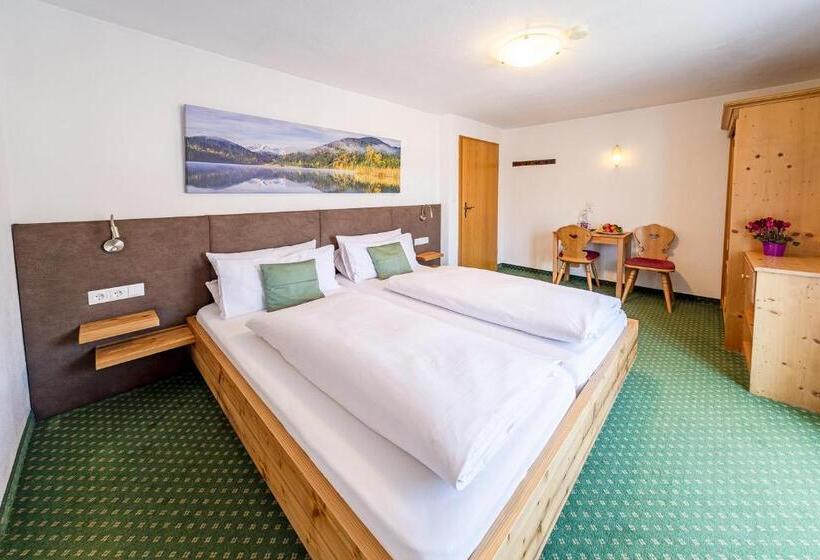 ユースホステル Frühstückspension Gästehaus Zum Weissen Rössl