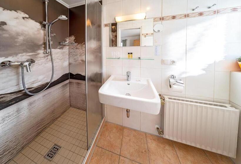 ユースホステル Frühstückspension Gästehaus Zum Weissen Rössl