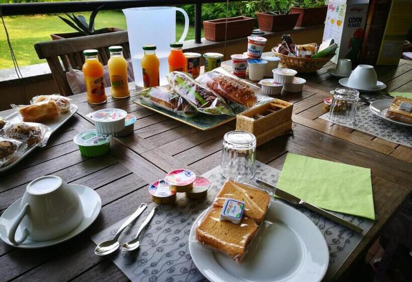 B&b Il Glicine Di Basiglio