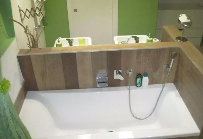 Aamiaismajoitus (B&B) Casammare