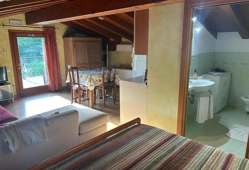 تختخواب و صبحانه Country House La Montagnola