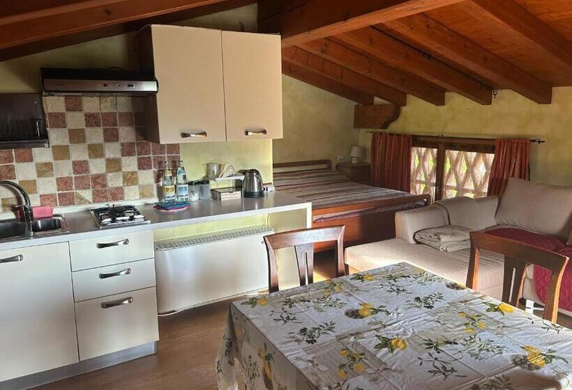 تختخواب و صبحانه Country House La Montagnola