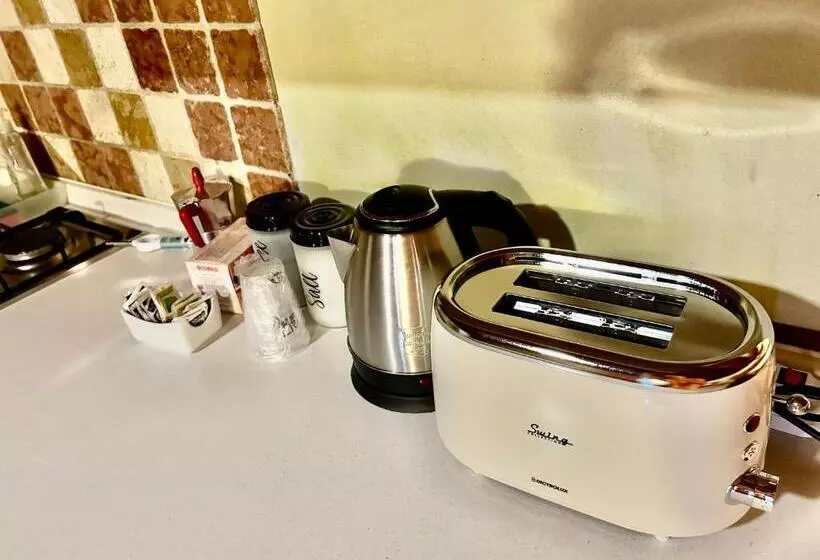 ベッドアンドブレックファースト Country House La Montagnola