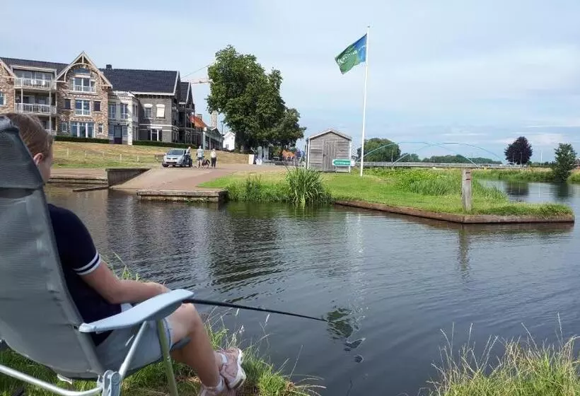 ベッドアンドブレックファースト De Hammerhoeve