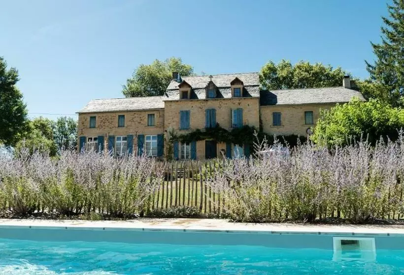 ベッドアンドブレックファースト Le Couvent De Neuviale