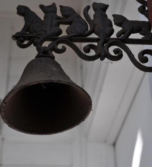 تختخواب و صبحانه Les Chambres Du Chat Perché