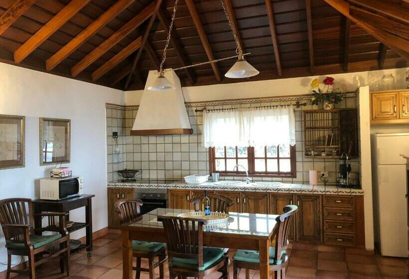 فندق Casa Rural Los Llanos Negros