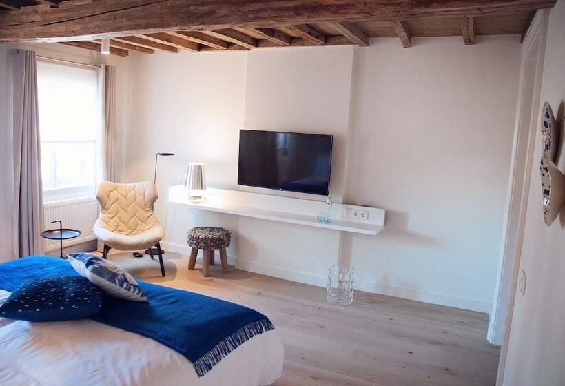 ホテル Maison Village