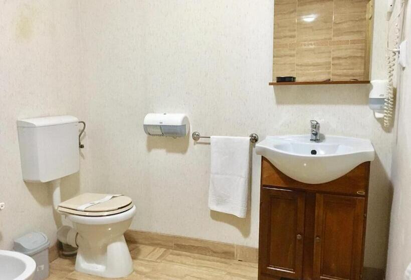 ペンション Hanu Lu Mos Opinca