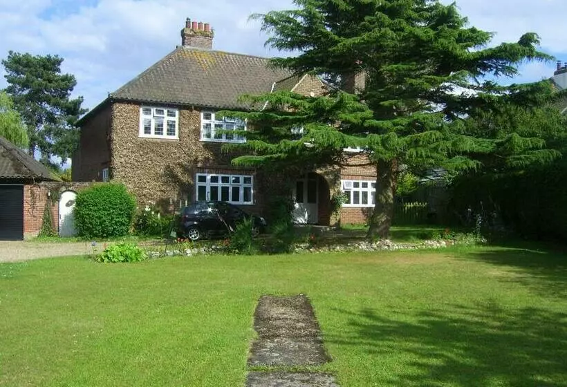 Picaroons Bed And Breakfast