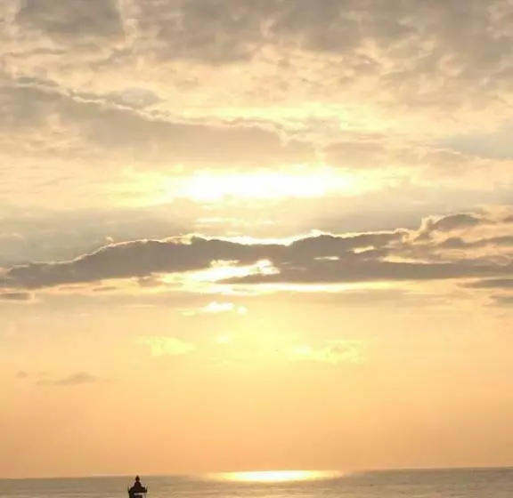 Picaroons Bed And Breakfast