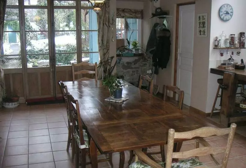 Aamiaismajoitus (B&B) Maison Lacoste