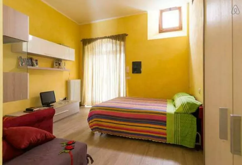 تختخواب و صبحانه Maisonrua