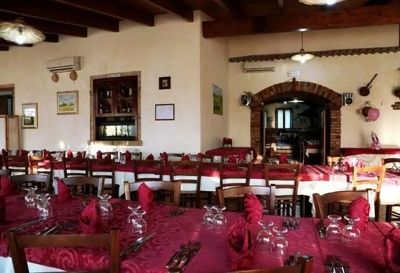 ホテル Agriturismo Pingitore