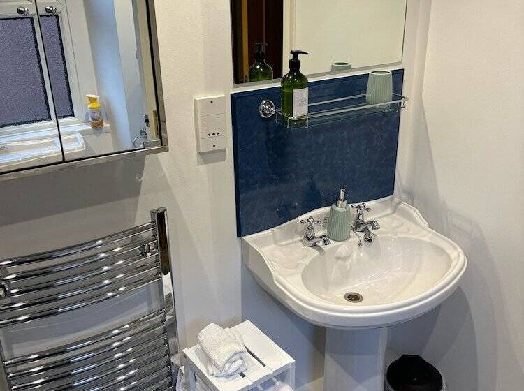 膳宿费 Brooklands Guest House