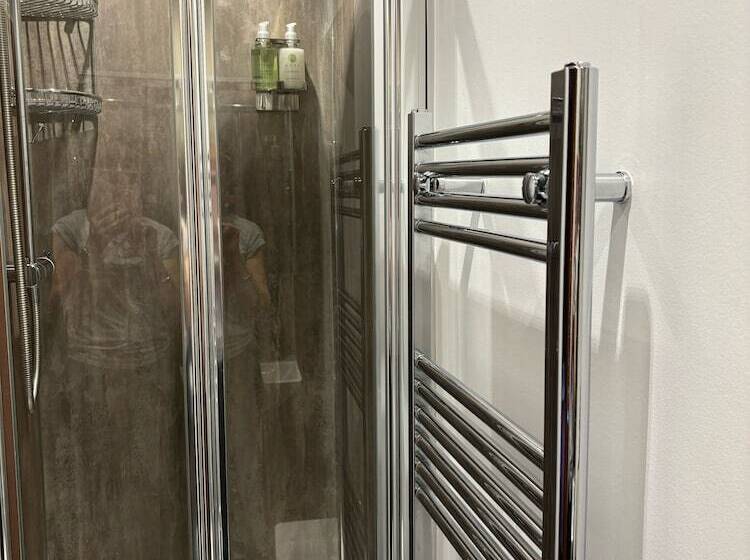 膳宿费 Brooklands Guest House