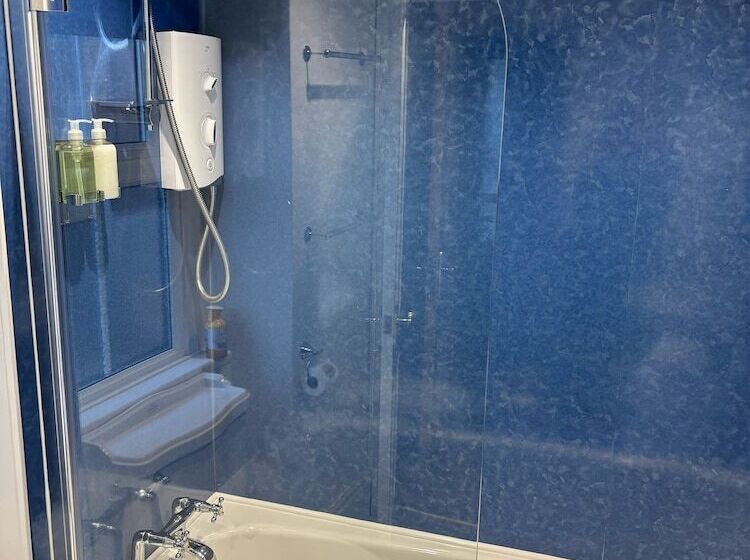 膳宿费 Brooklands Guest House