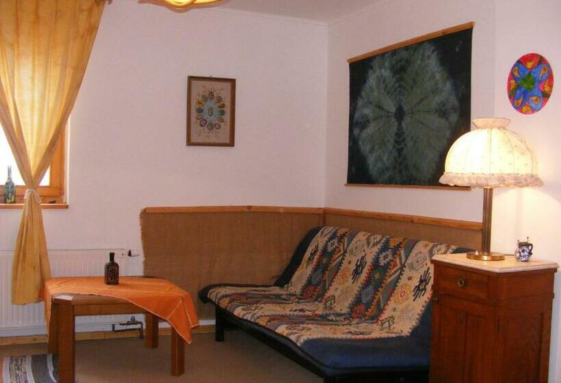 Pensjonat Mackólak Vendégház és ökoporta