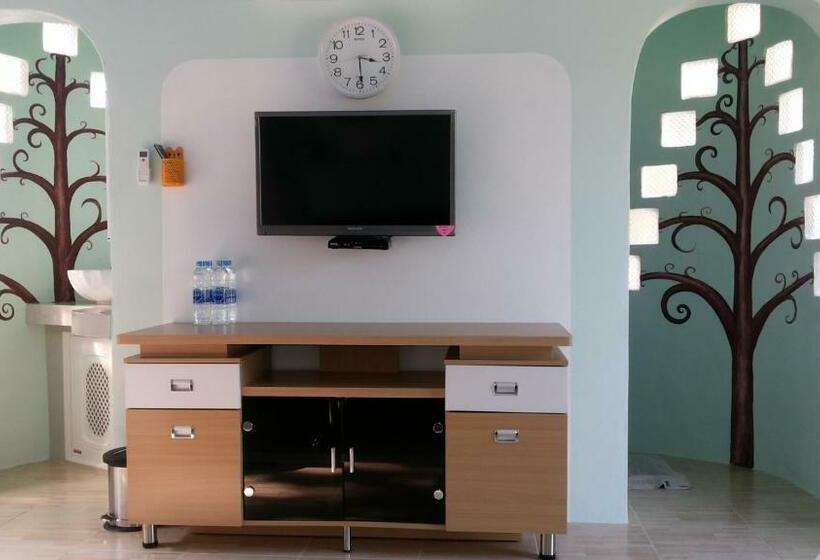 Pension Phloenlom Chomdao