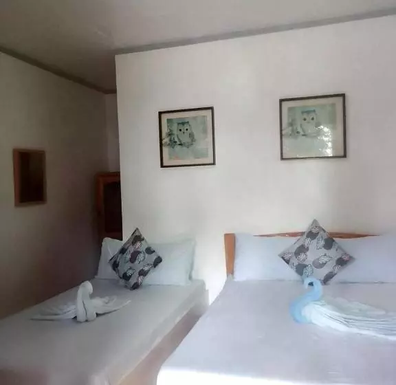ユースホステル Domos Native Guest House