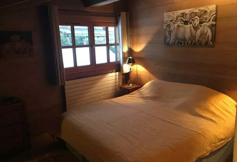 ベッドアンドブレックファースト Chalet Mine De Rien