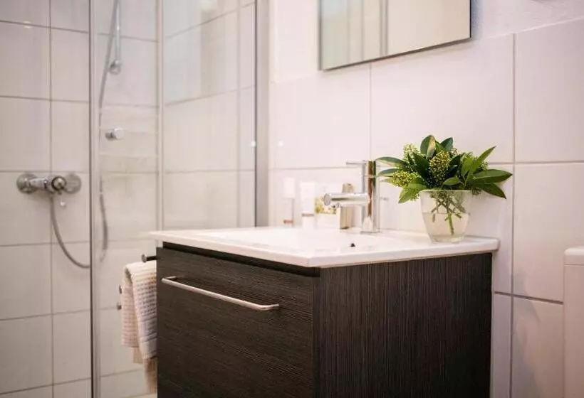 Aamiaismajoitus (B&B) Landhaus Alger