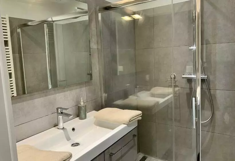 تختخواب و صبحانه Villa D Hôtes Graine De Pin