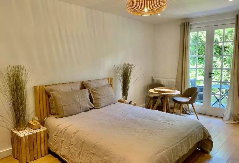 تختخواب و صبحانه Villa D Hôtes Graine De Pin