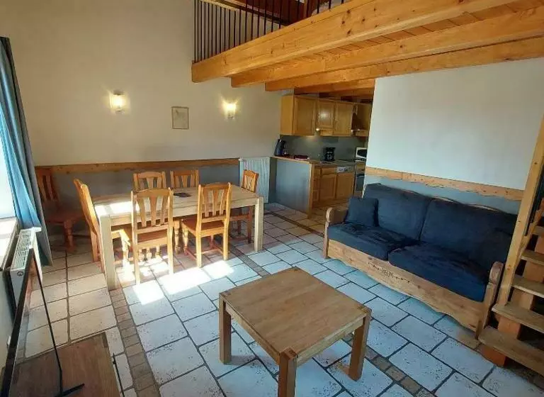 Hotel Equi Val