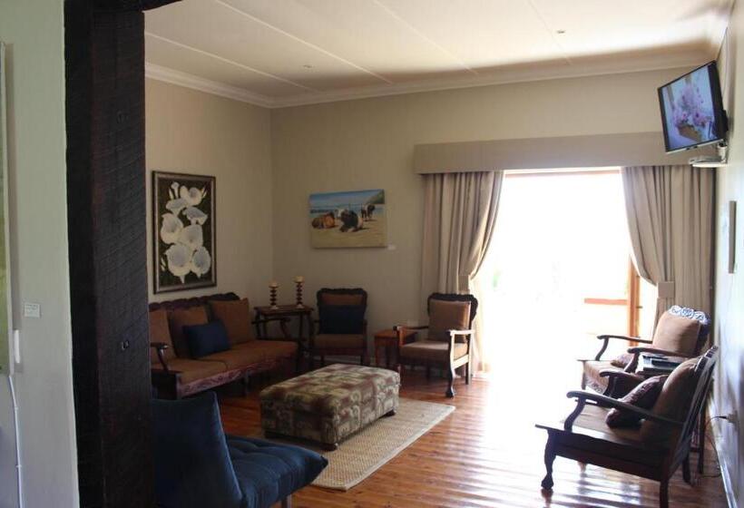 فندق Oranje Guest Farm