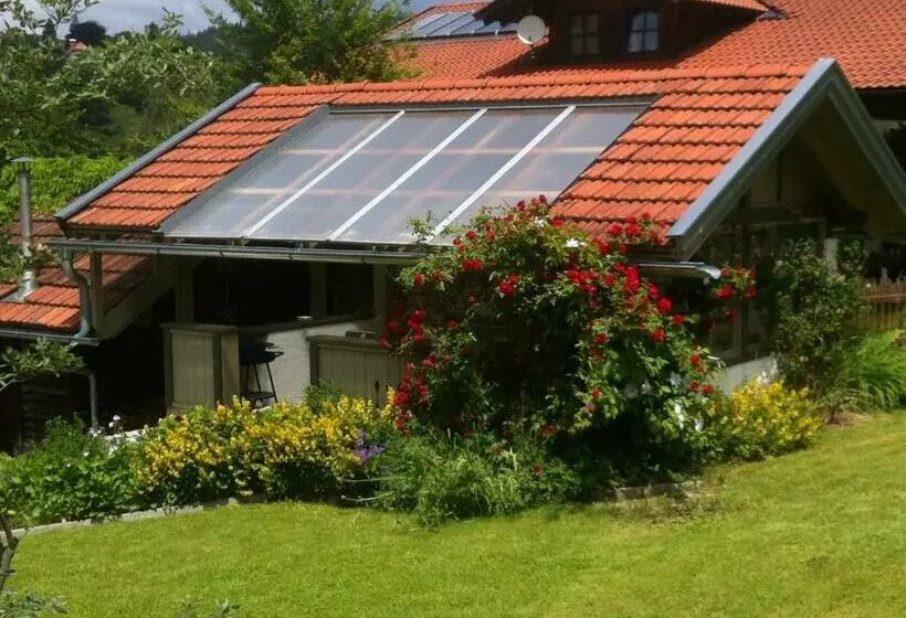 پانسیون Gästehaus Biggi