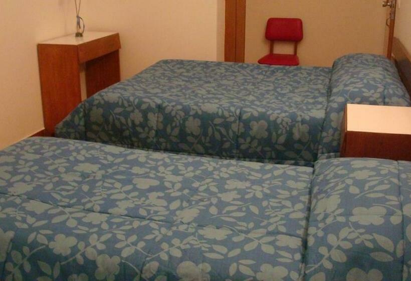 Пансион Residência Aviz