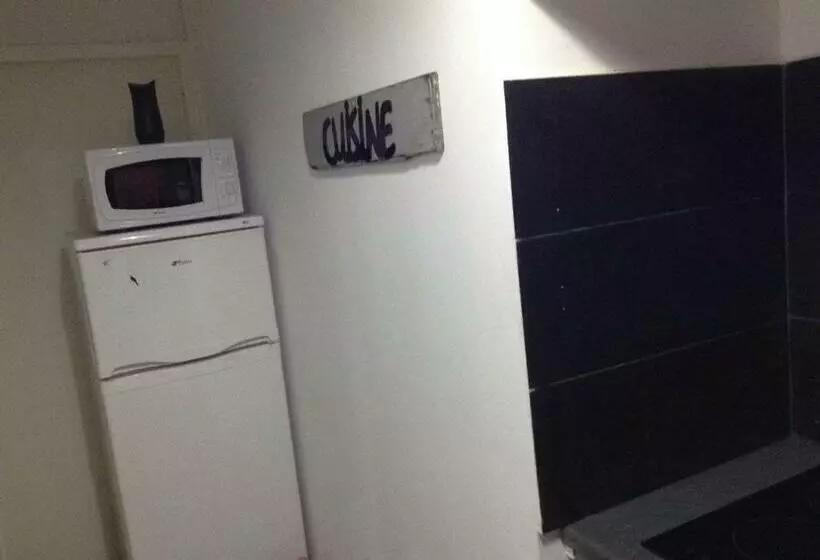 پانسیون Tampok Lodge