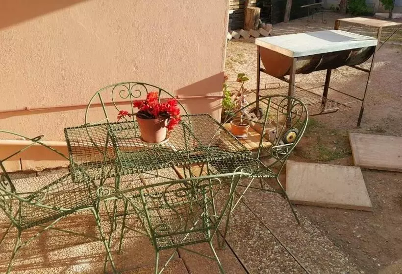 Majatalo Westcoast Central Budget Accommodation