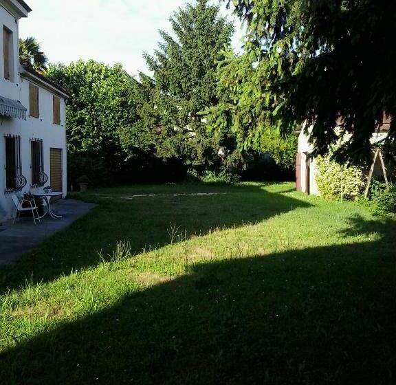 مبيت وإفطار Casanoventa