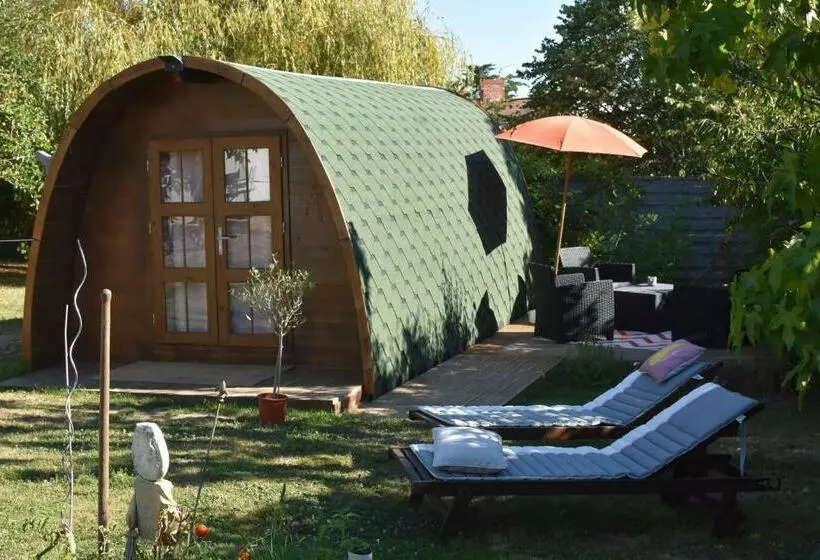 Aamiaismajoitus (B&B) Chambres D Hôtes De La Roche