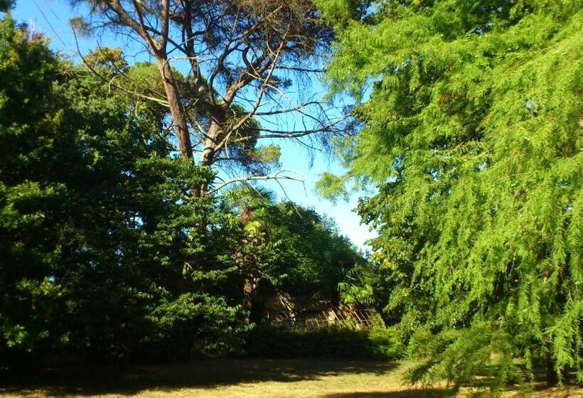 住宿加早餐  Maison Doat 1823