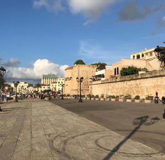 تختخواب و صبحانه Palazzo Bolasco