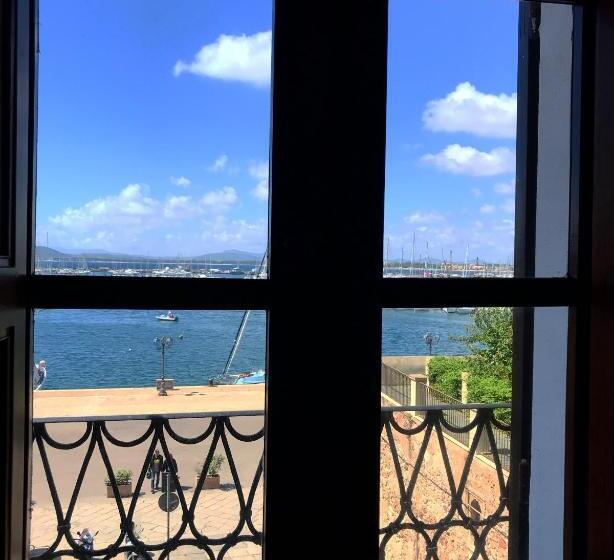 تختخواب و صبحانه Palazzo Bolasco