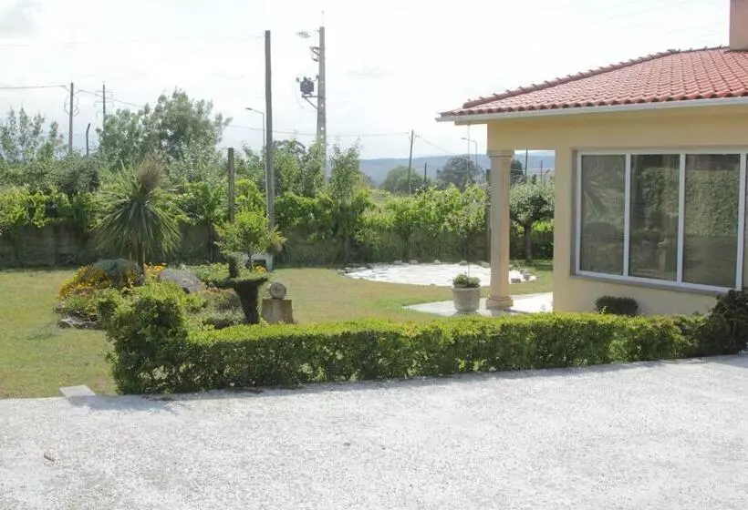 Aamiaismajoitus (B&B) Quartos Em Vivenda Serra Da Estrela