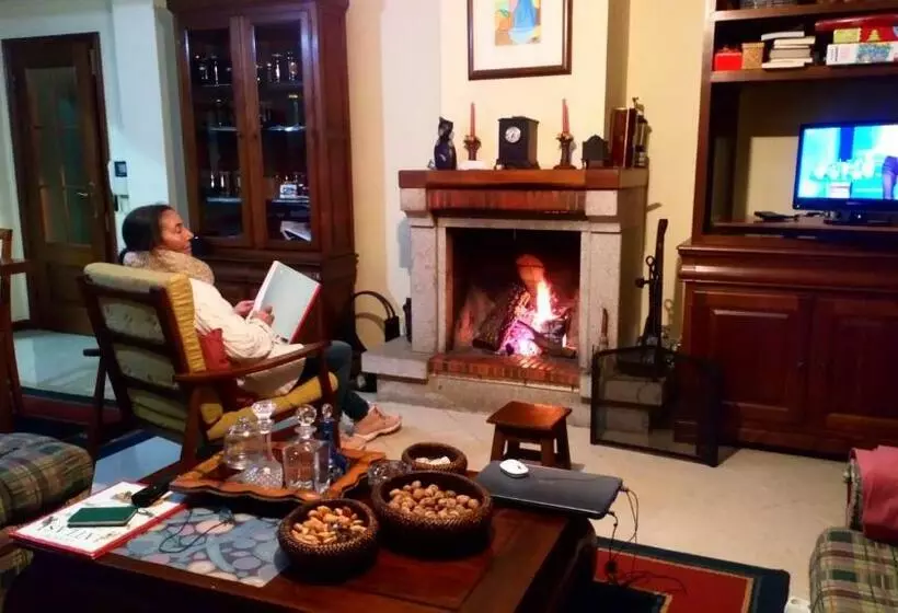 Aamiaismajoitus (B&B) Quartos Em Vivenda Serra Da Estrela