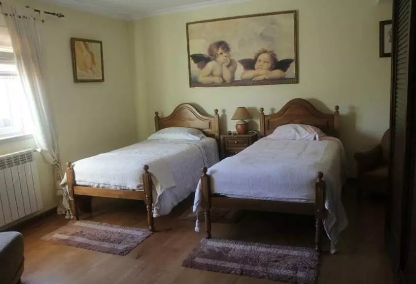 Aamiaismajoitus (B&B) Quartos Em Vivenda Serra Da Estrela