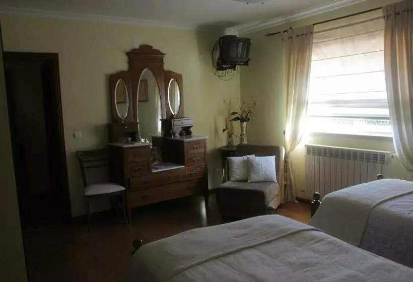 Aamiaismajoitus (B&B) Quartos Em Vivenda Serra Da Estrela
