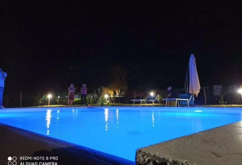 Hotelli Viale Dei Ciliegi