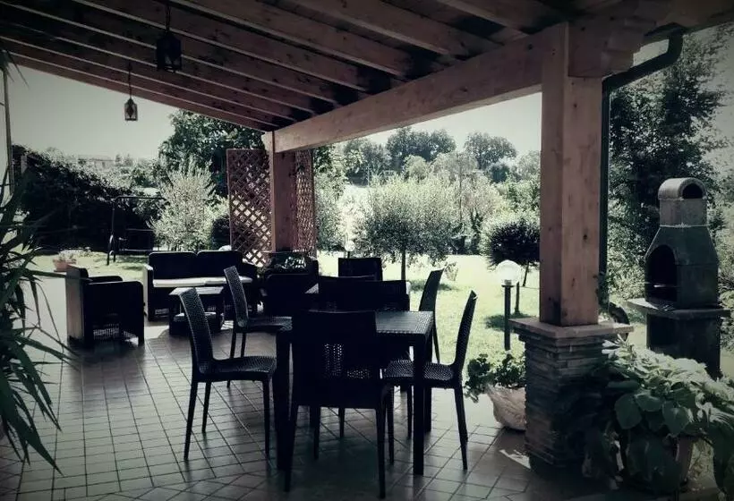 Hotelli Viale Dei Ciliegi